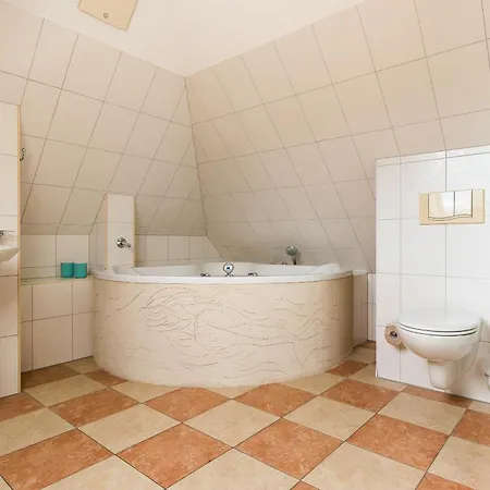 Haus Ostseenixe 05 * Wustrow (Fischland)