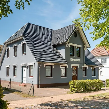 Apartment Haus Ostseenixe 05 *